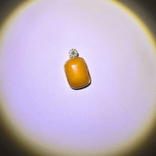 Natural Beeswax Amber Pendant | S925 Gold-Plated Taoist Blessed Talisman for Protection & Calm | FortuneWard - FORTUNEWARD
